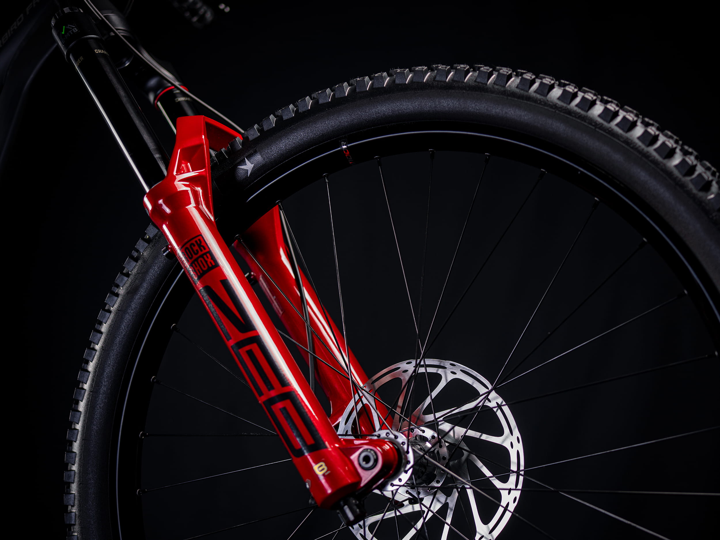 !2026_Dartmoor_Freeride_Thunderbird_FR_Pro_GX_03